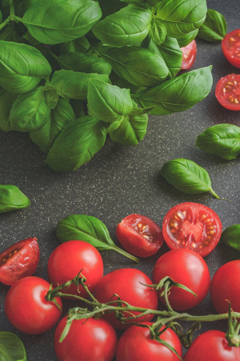 Tomate kochen, Spinat roh lassen: Was Hitze wirklich mit unserem Gemüse macht