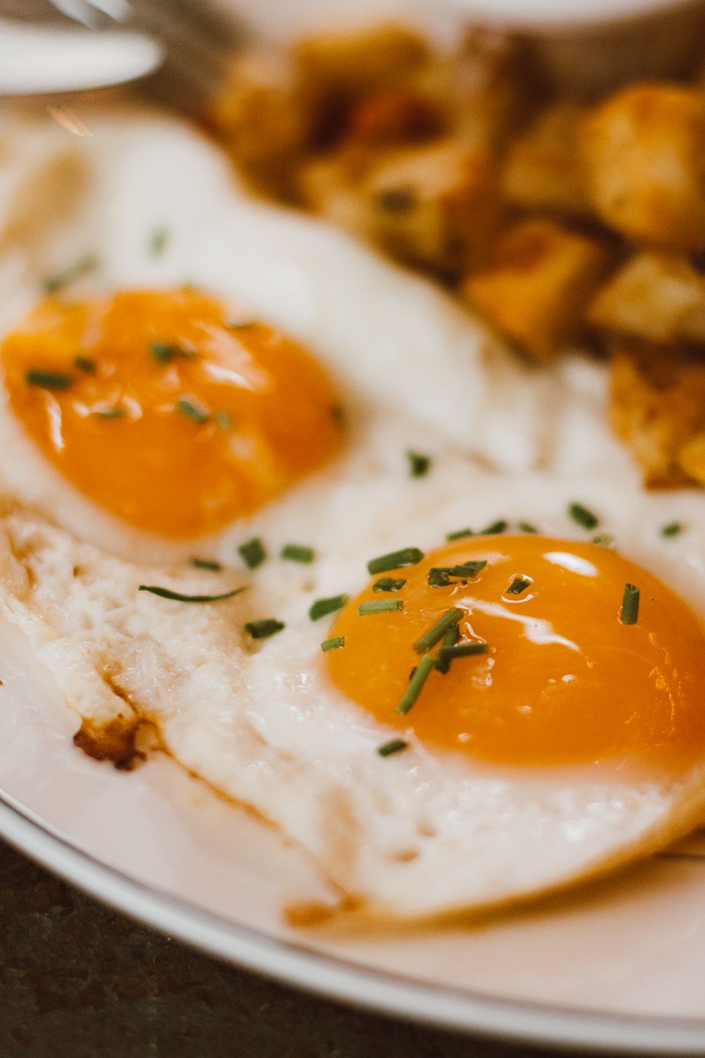 Neun Tricks, die Ihnen helfen, weniger zu essen – ganz ohne Hungern